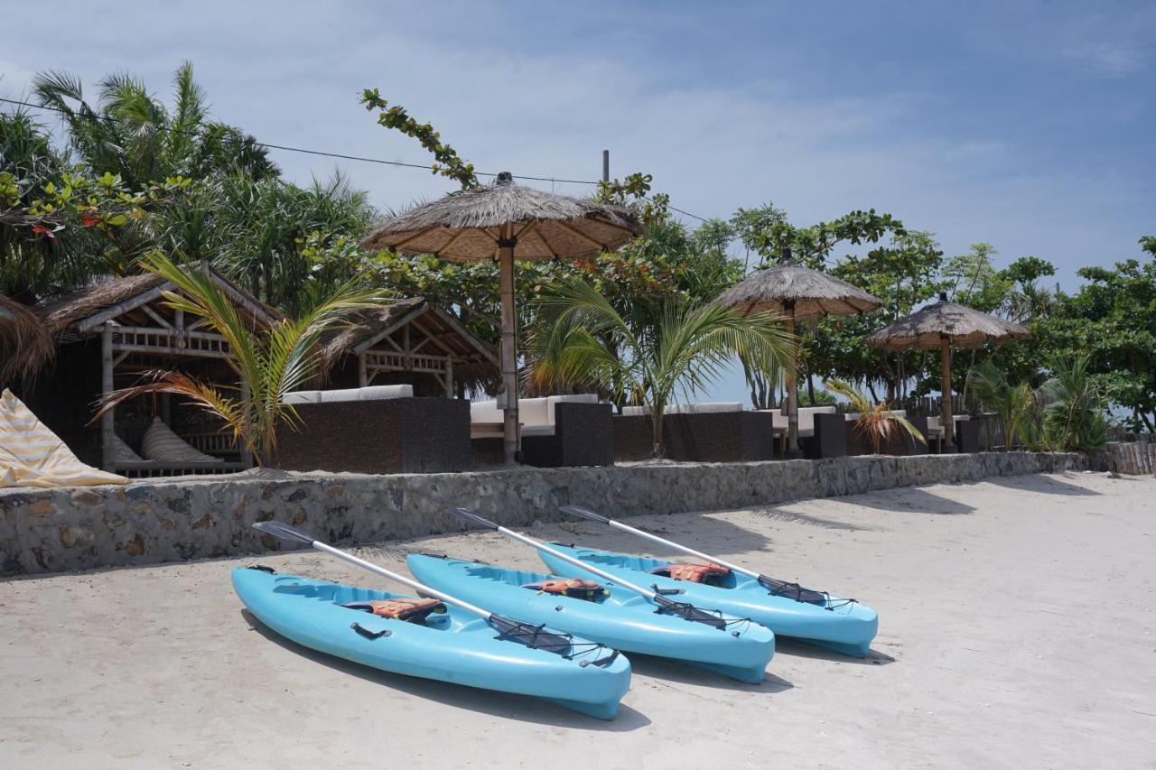 Coconut Lodge Resort Jepara Exteriör bild