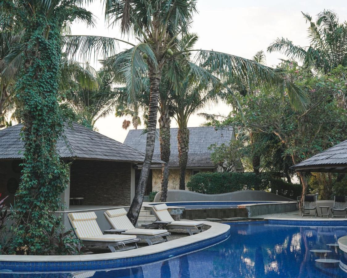 Coconut Lodge Resort Jepara Exteriör bild